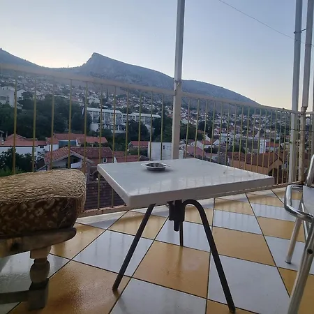 Special Apartment *